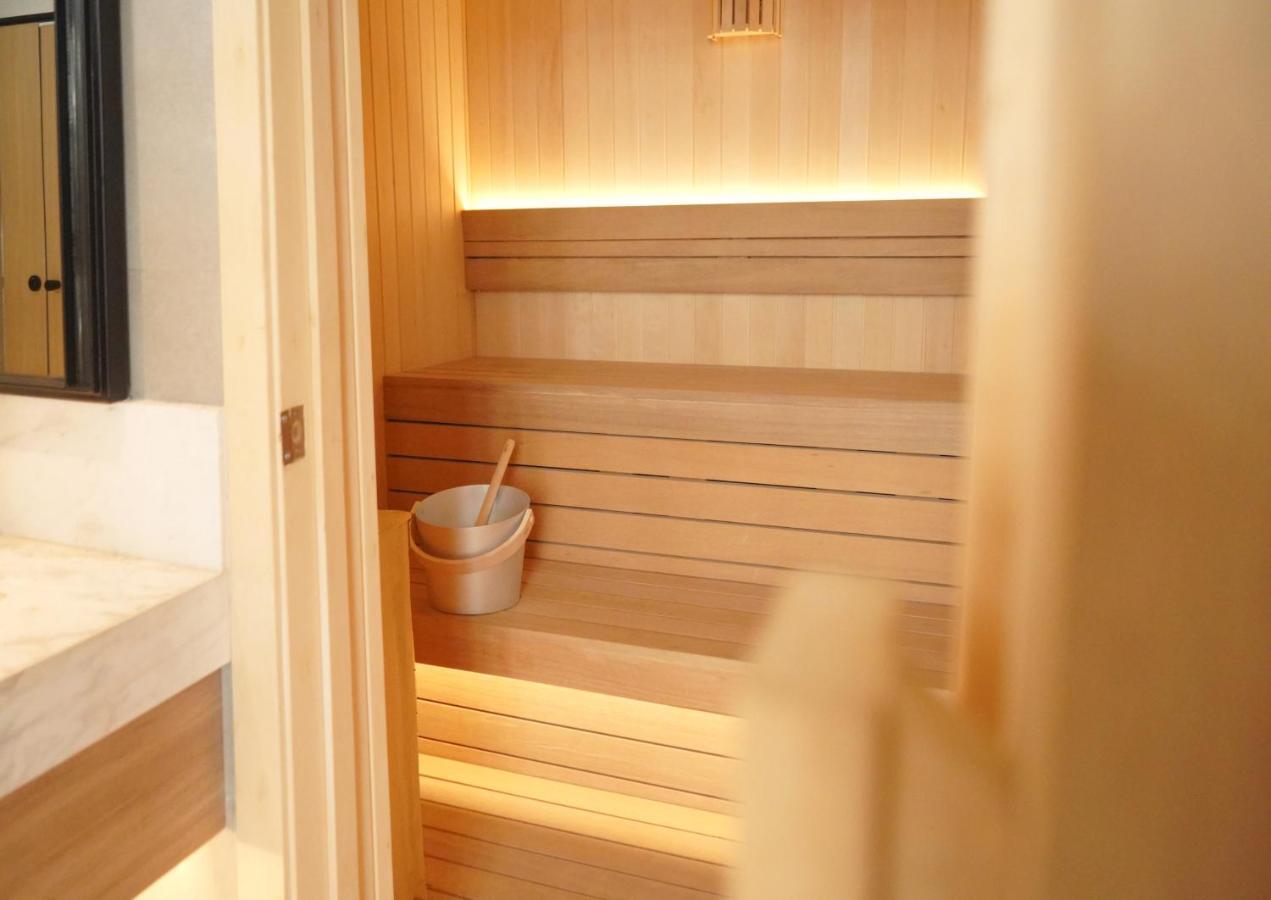Herloom Hotel & Residence Bsd Тангеранг Екстериор снимка